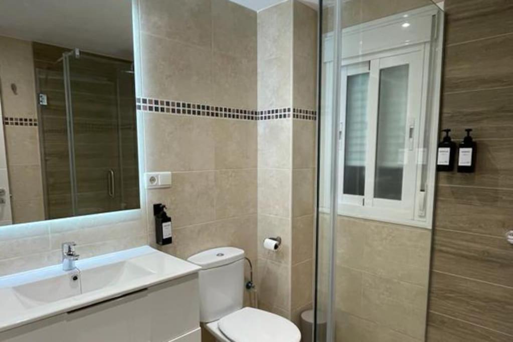 Apartamento Centrico Junto Al Mar Estepona Exteriör bild